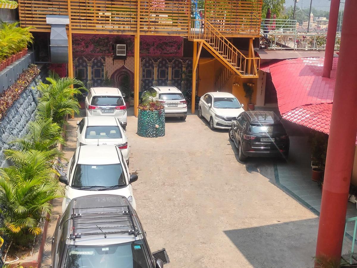 The Neeraj Ganga Heritage Palace Rishikesh Bagian luar foto