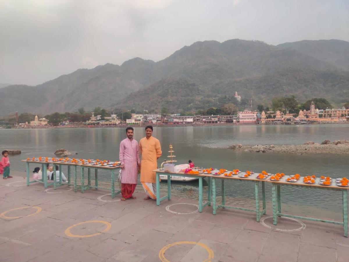 The Neeraj Ganga Heritage Palace Rishikesh Bagian luar foto