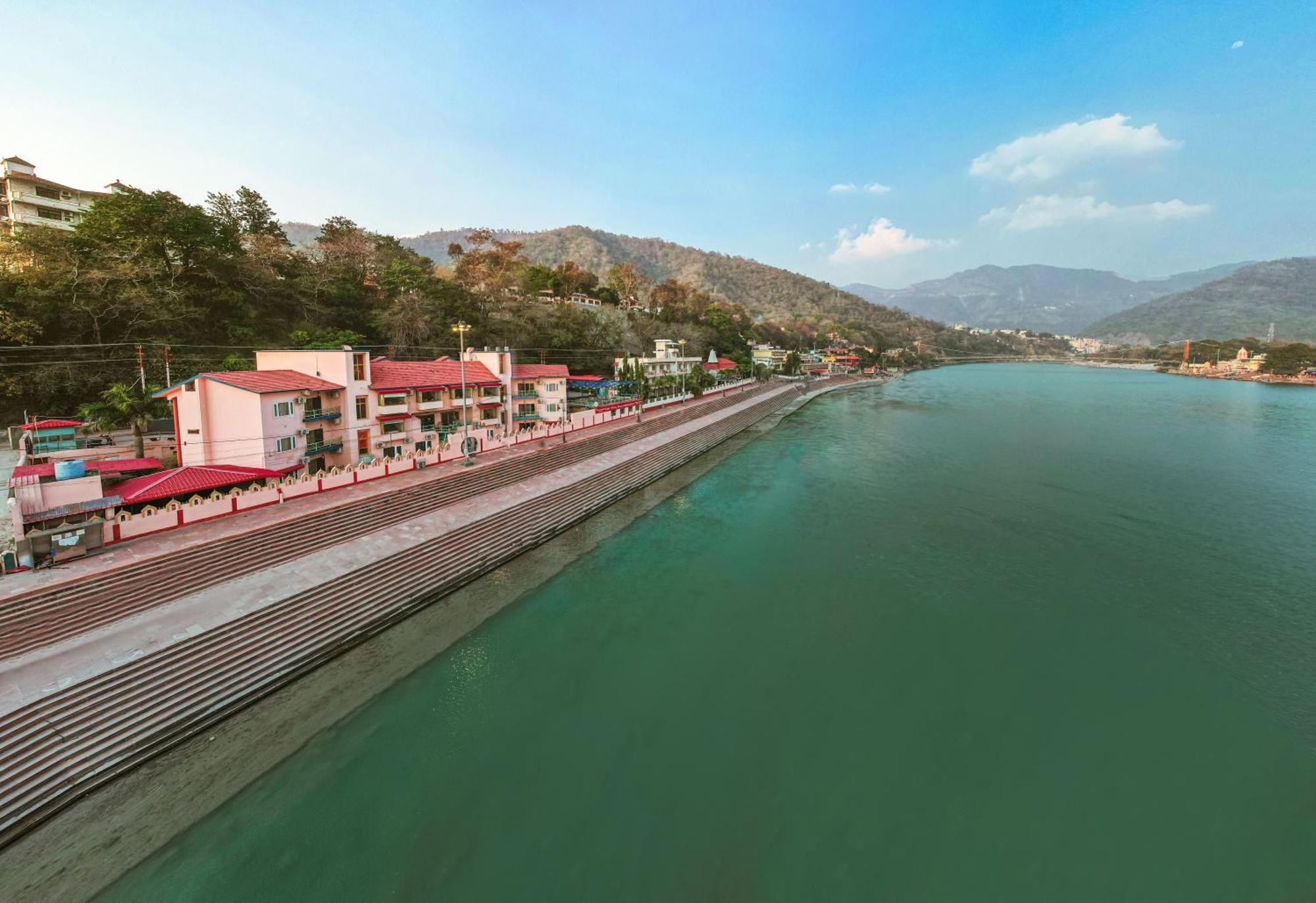 The Neeraj Ganga Heritage Palace Rishikesh Bagian luar foto
