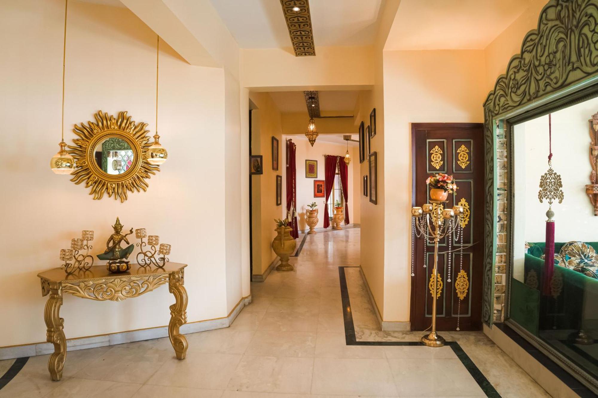 The Neeraj Ganga Heritage Palace Rishikesh Bagian luar foto