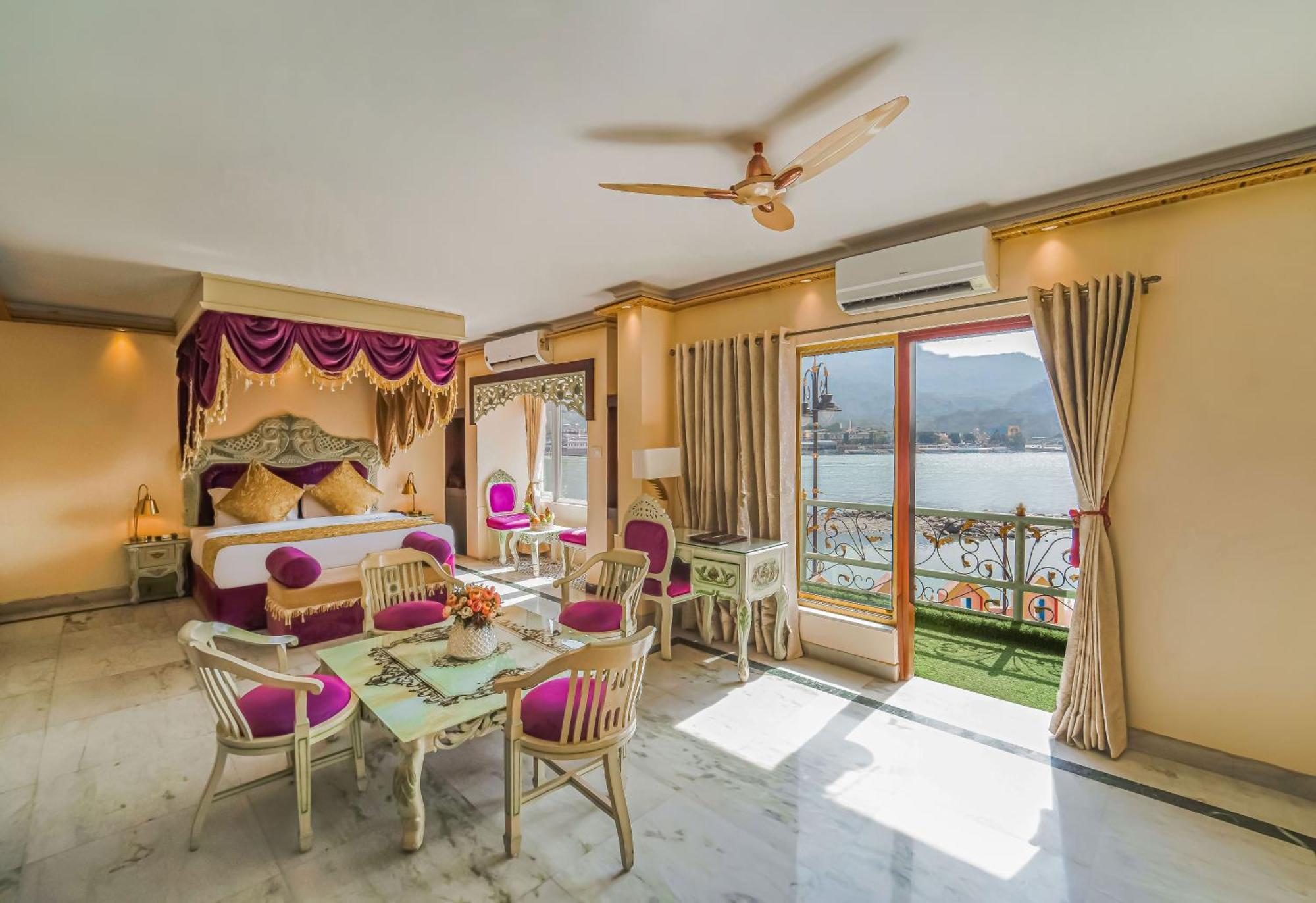 The Neeraj Ganga Heritage Palace Rishikesh Bagian luar foto
