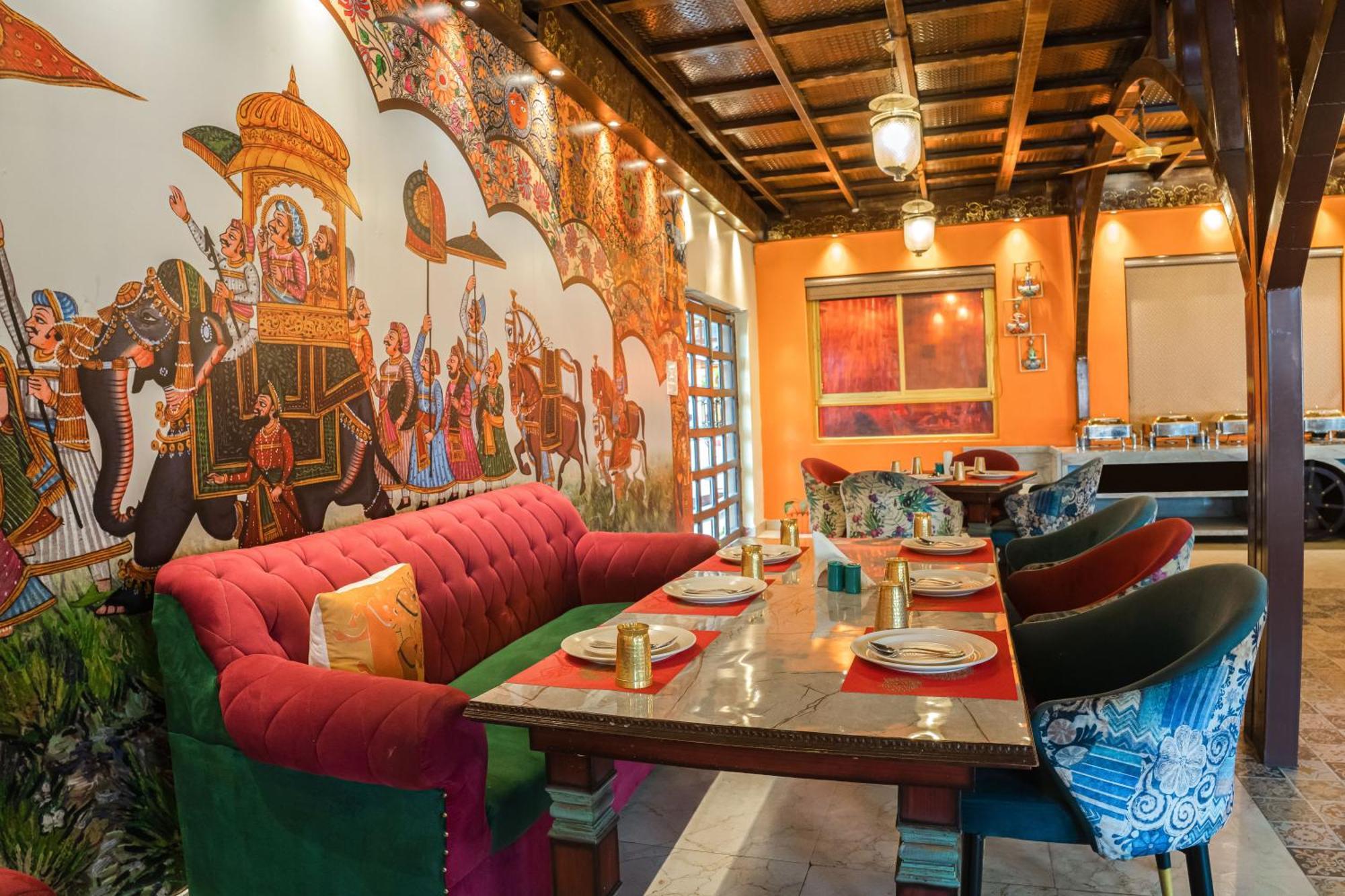The Neeraj Ganga Heritage Palace Rishikesh Bagian luar foto