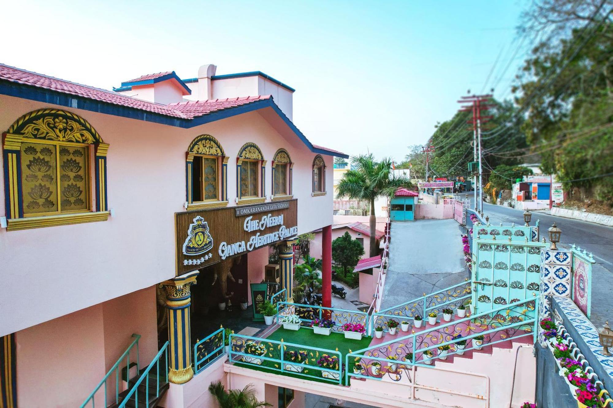 The Neeraj Ganga Heritage Palace Rishikesh Bagian luar foto