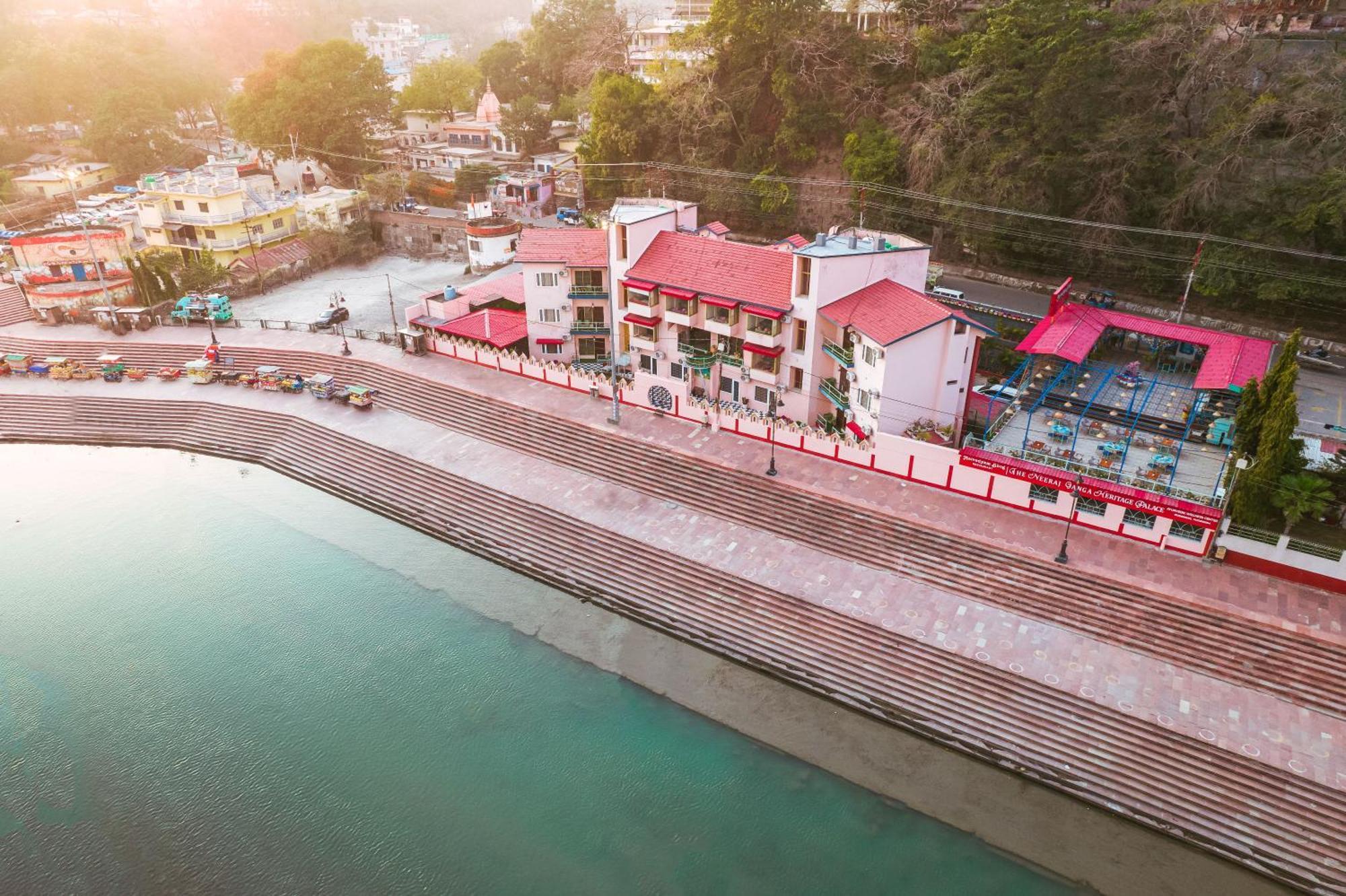 The Neeraj Ganga Heritage Palace Rishikesh Bagian luar foto