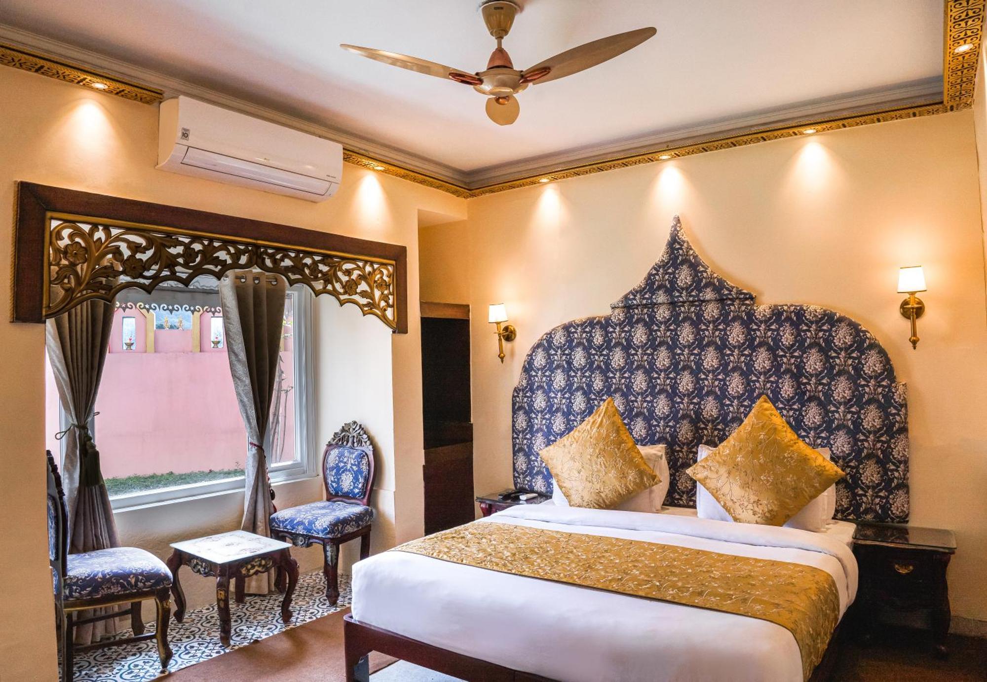 The Neeraj Ganga Heritage Palace Rishikesh Bagian luar foto